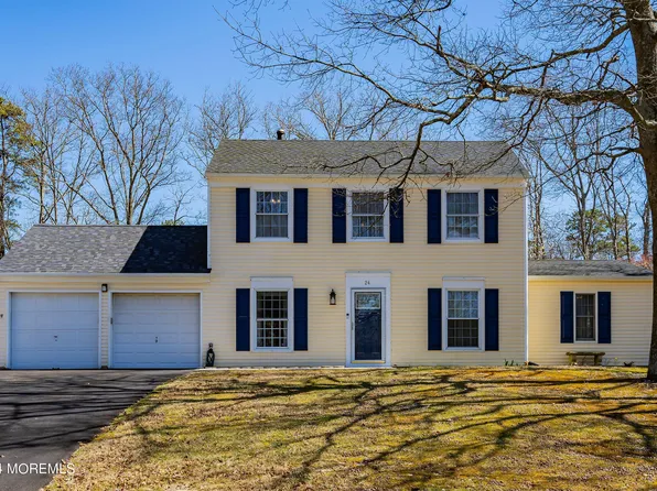 24 1st Street, Barnegat, NJ 08005