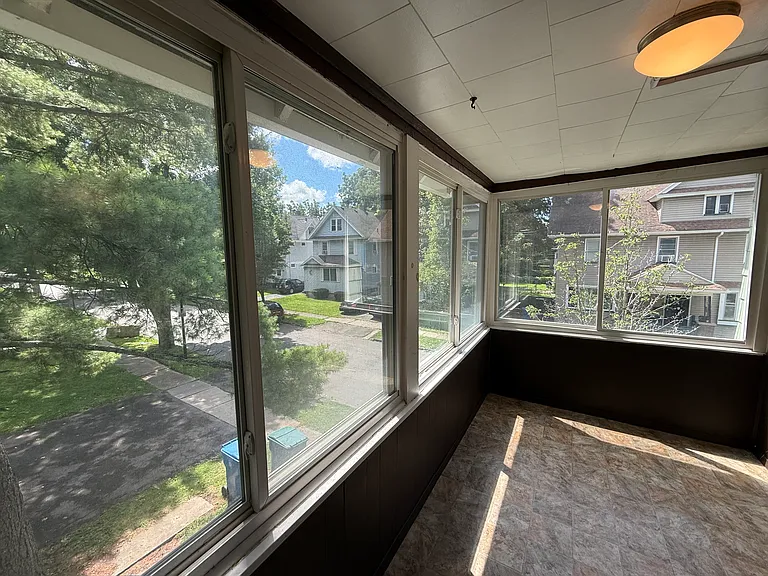29-31 Ellicott St #31 — Photo 14