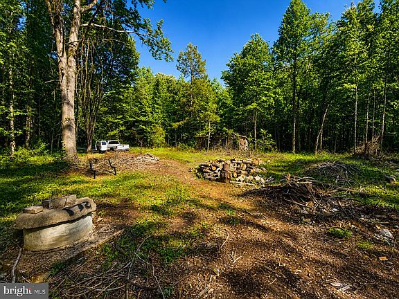 3rd image of Sandy Bottom Rd