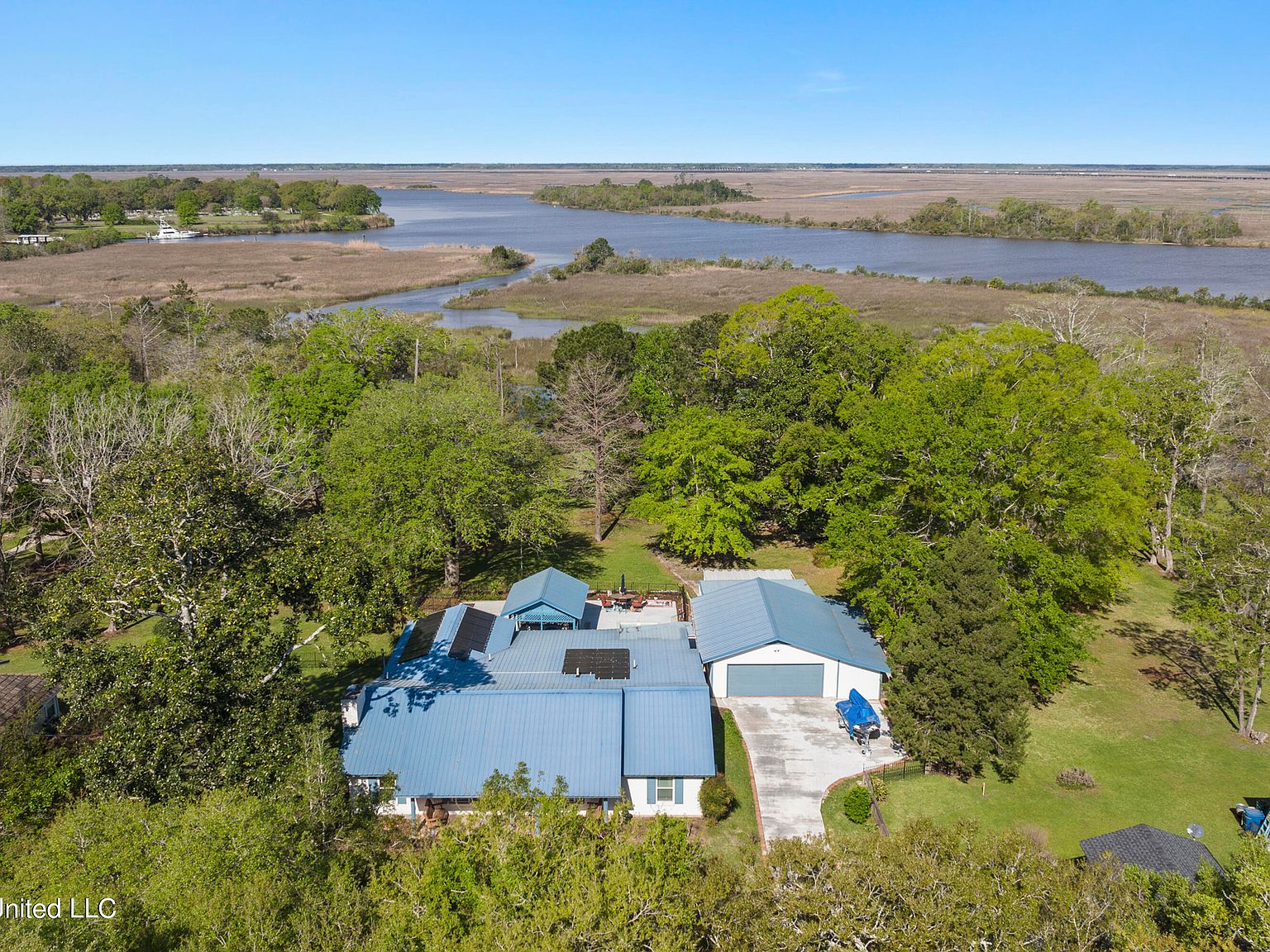 5313 Griffin St, Moss Point, MS 39563 Zillow