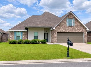 103 Michael John, Maurice, LA 70555