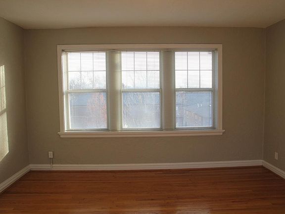 2nd image of 7507 Oxford Dr APT 3W