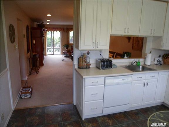 4th image of 3206 Wilshire Ln #E6