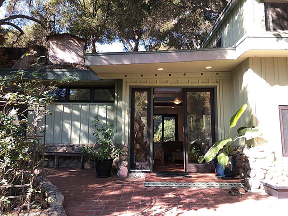 3rd image of 1367 Oakwood Dr