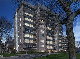 3200 W Bde Maka Ska Pkwy #202, Minneapolis, MN 55416