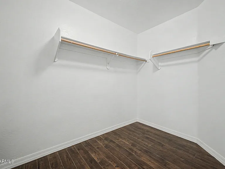 25537 W Forest Grove Ave — Photo 21