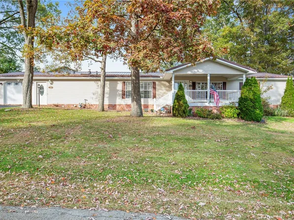 1414 Jonathan Dr, Somerset, PA 15501