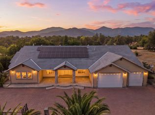 11574 Quartz Hill Rd, Redding, CA 96003