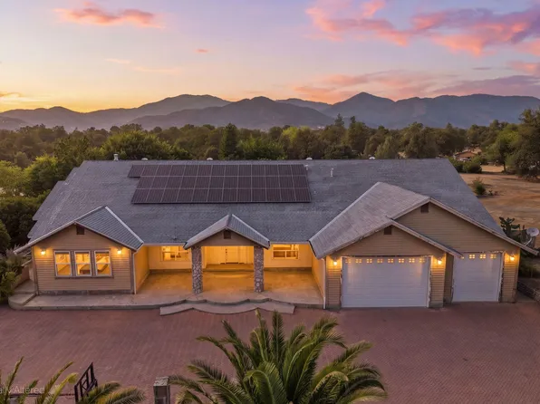 11574 Quartz Hill Rd, Redding, CA 96003