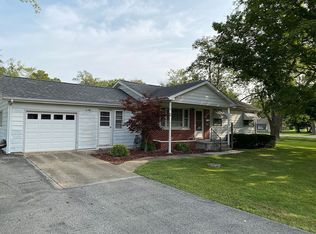 3790 E Maynor St, Decatur, IL 62521