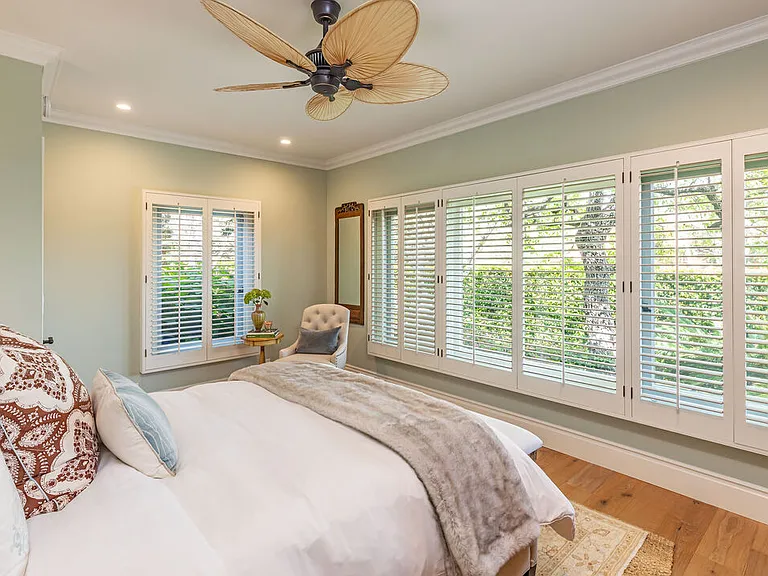 1185 Corsica Dr — Photo 23