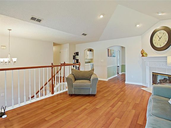 5th image of 470 Waterwood Ct