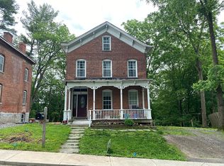 64 Division St, Catskill, NY 12414