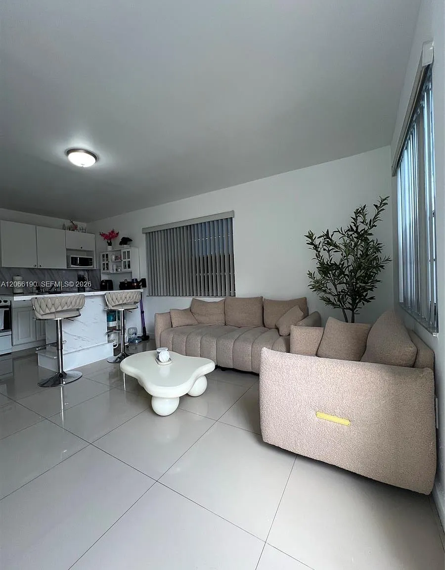 Hialeah 8th Addn — Photo 2