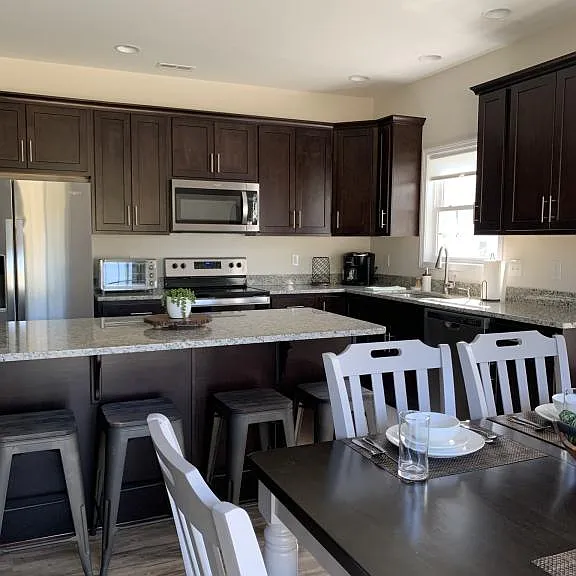 239 Louise Ln — Photo 3