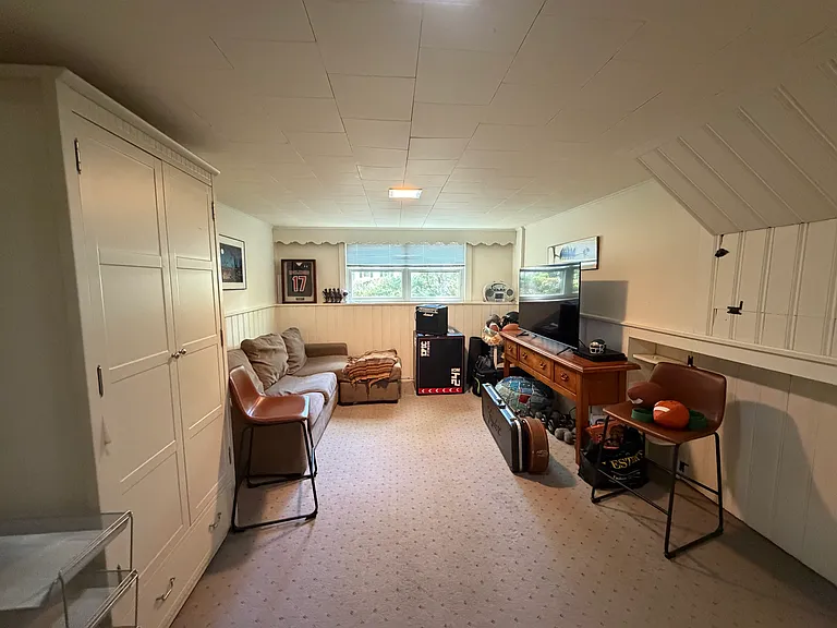 3 Spruce Pl — Photo 13
