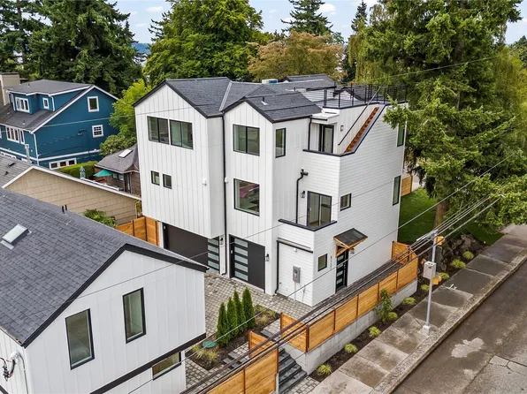 5121 SW Genesee Street, Seattle, WA 98116