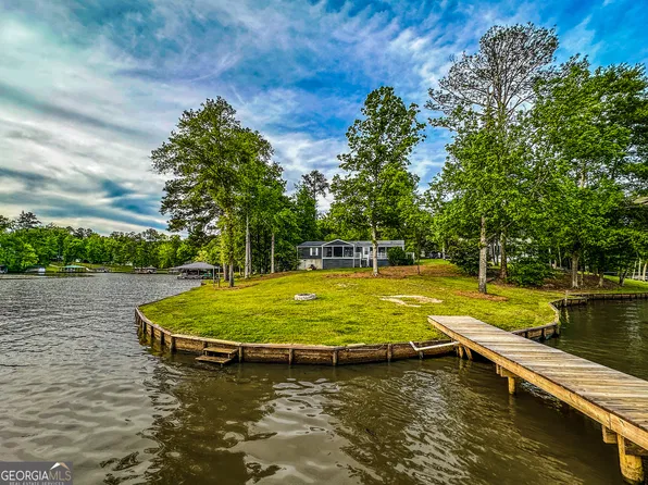 112 Little River Ct, Eatonton, GA 31024