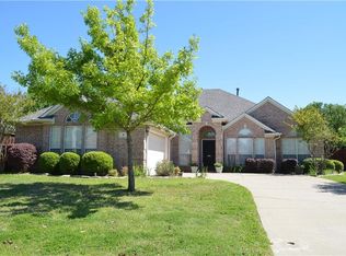 8 Cortina Ct, Mansfield, TX 76063