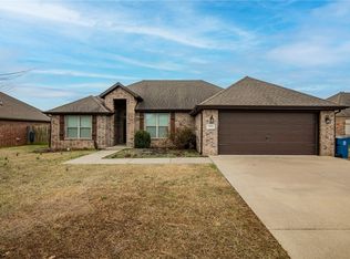 2205 SW Worthington Ave, Bentonville, AR 72713
