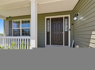 211 Pearl Vista Dr, O'Fallon, MO 63366