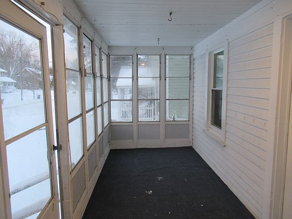 2nd image of 4482 Liberty Rd