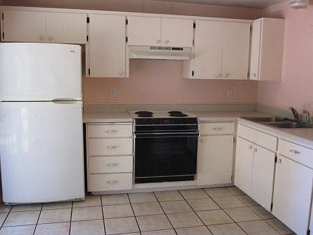 4th image of 2095 SE Hillwood Ln