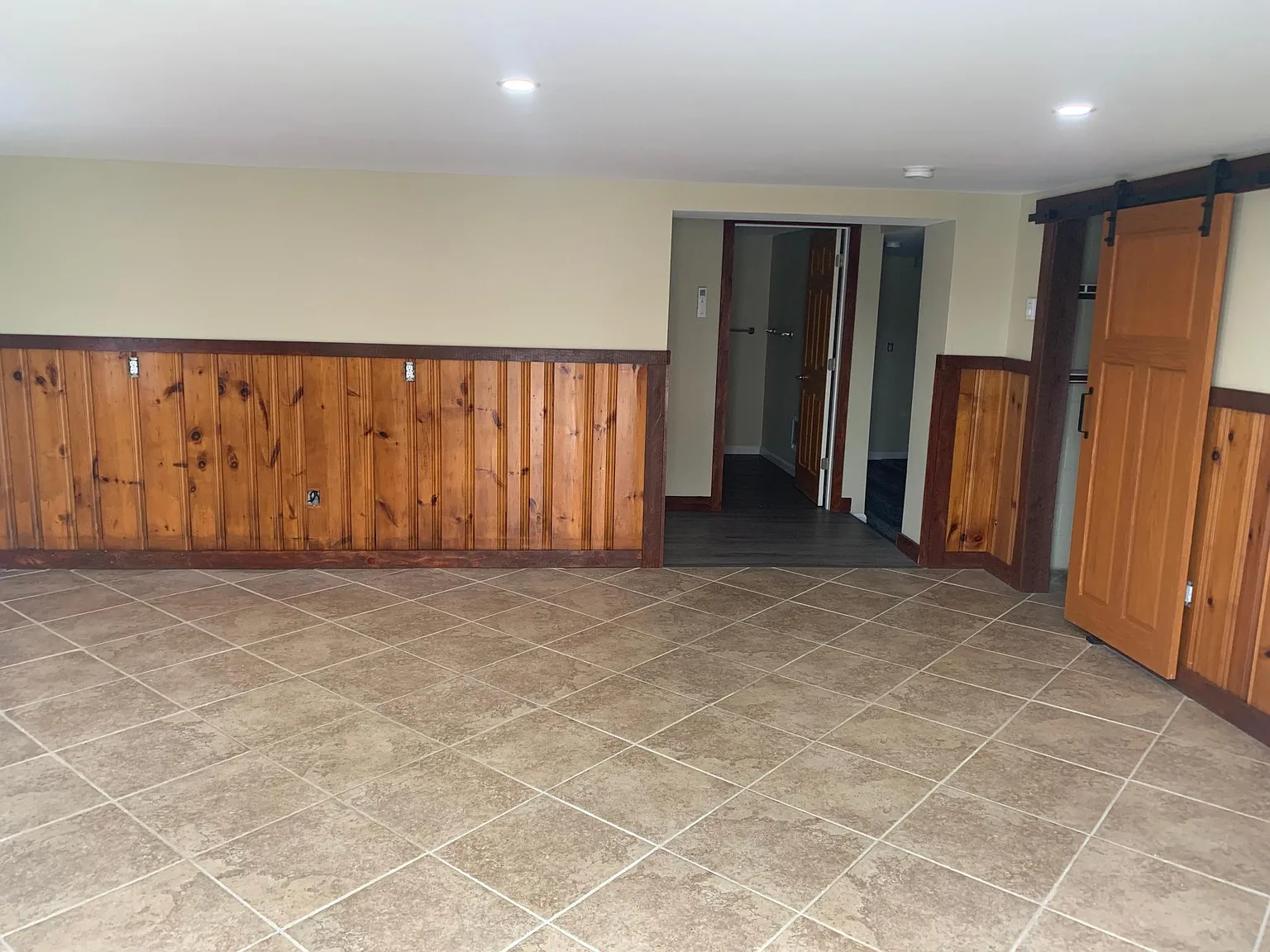 1 bed, 850 sqft, $1,280 — Photo 2