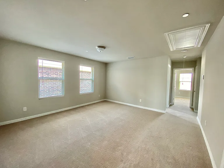 4127 Stockyard Station Ln — Photo 8