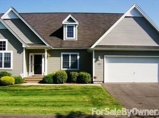 103 Knollwood S, Windsor, CT 06095