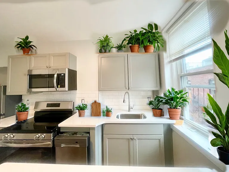 203 Salem St #4 — Photo 1