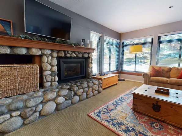 (undisclosed Address), Mammoth Lakes, CA 93546