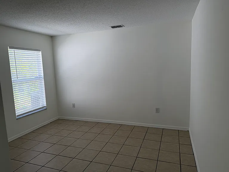 672 Reston Pl — Photo 19