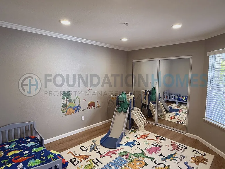 38 Bridle Path Ln — Photo 6