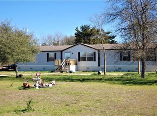 145 Pebblestone Rd, Dale, TX 78616