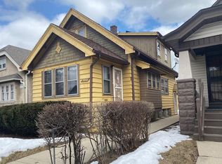 3866 N 24th St, Milwaukee, WI 53206
