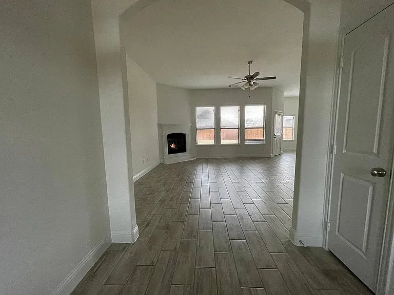 3016 Bobcat Dr — Photo 1