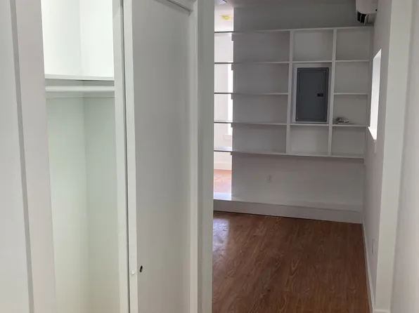 1230 N 50th St APT D, Philadelphia, PA 19131