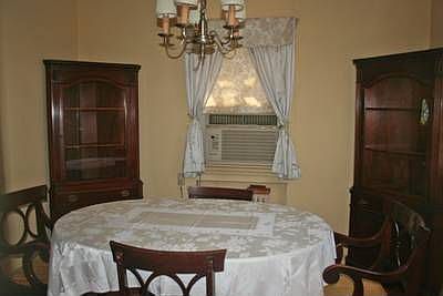 3rd image of 98 Cranford Pl