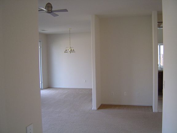 5th image of 140 W Elkhorn Ave