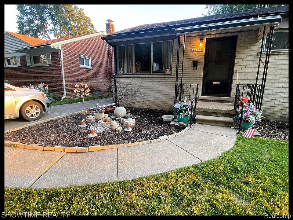 1st image of 22924 Brookdale Blvd