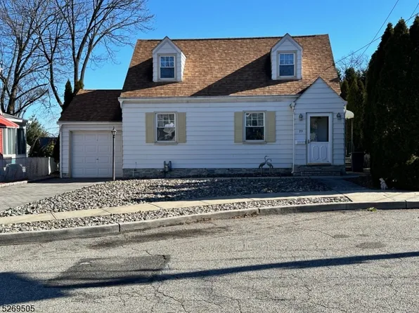 75 Burlington Rd, Clifton City, NJ 07012
