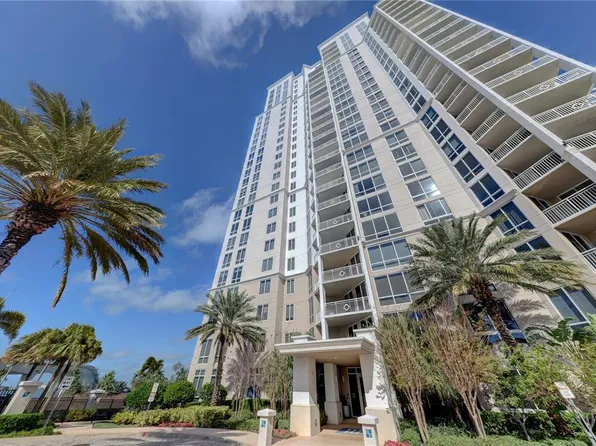 331 Cleveland St APT 301, Clearwater, FL 33755