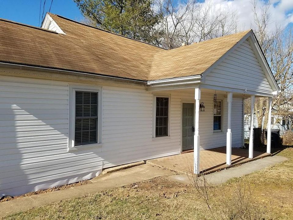 1st image of 3421 Moran St SE