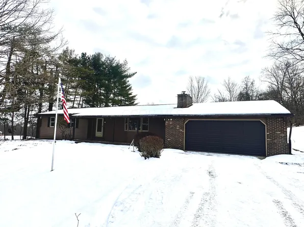 2444 W Point Rd SE, Lancaster, OH 43130