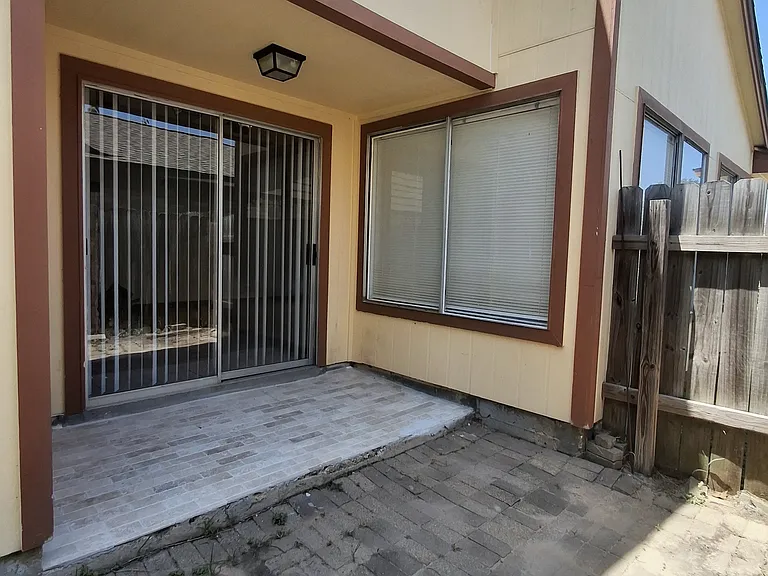 19323 Cypress River Dr — Photo 8