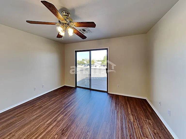 1701 S 113th Dr — Photo 10