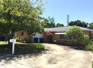 2085 S Druid Cir, Clearwater, FL 33764