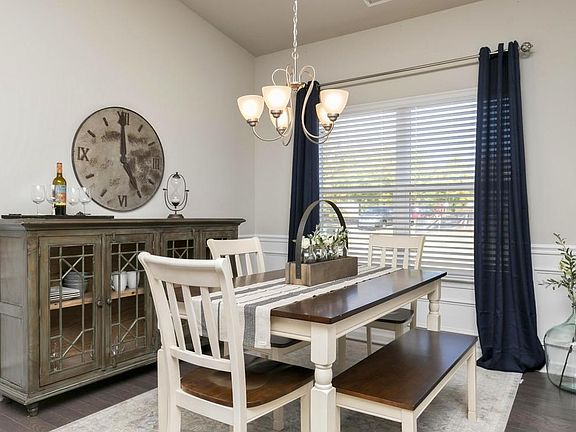 The Bayfield - Dining Room