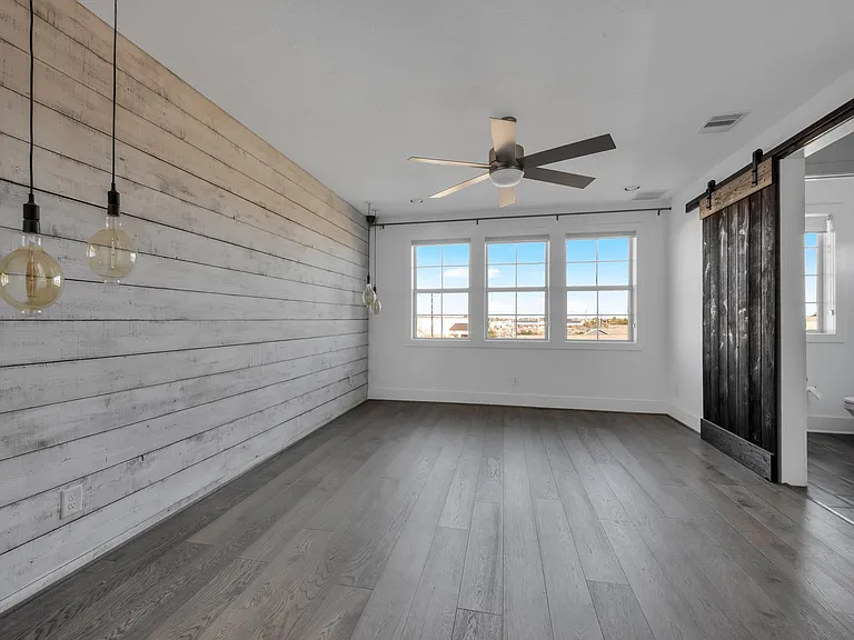 9623 Towne Lake Pkwy — Photo 16